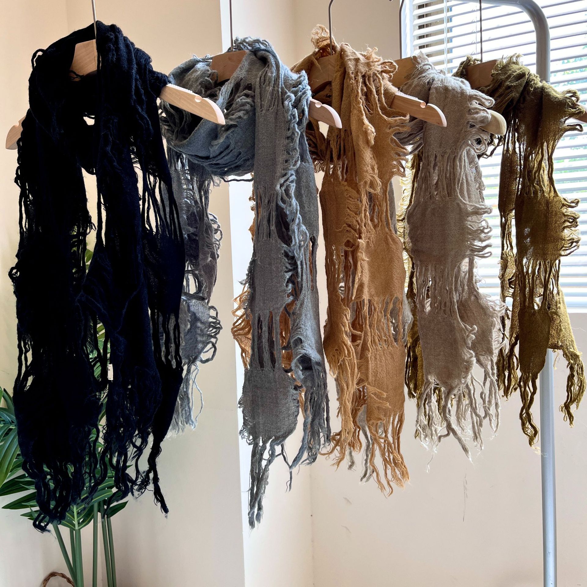 2025 New Fashion Ripped Hole T - Wool Scarf Men recension och pris